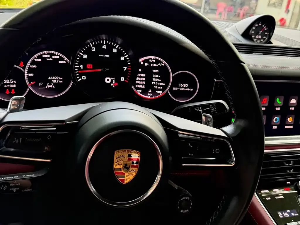 Porsche Panamera — фото 9