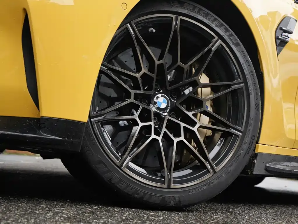 BMW M4 — фото 6