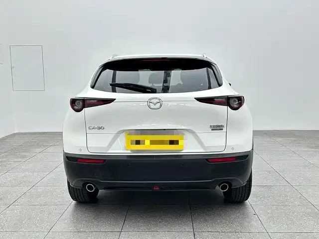 Mazda CX-30 — фото 10