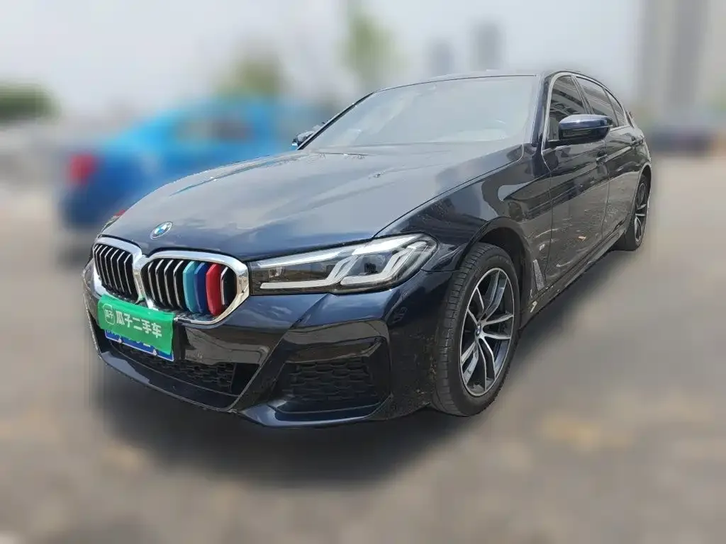 BMW 5 Series — фото 5
