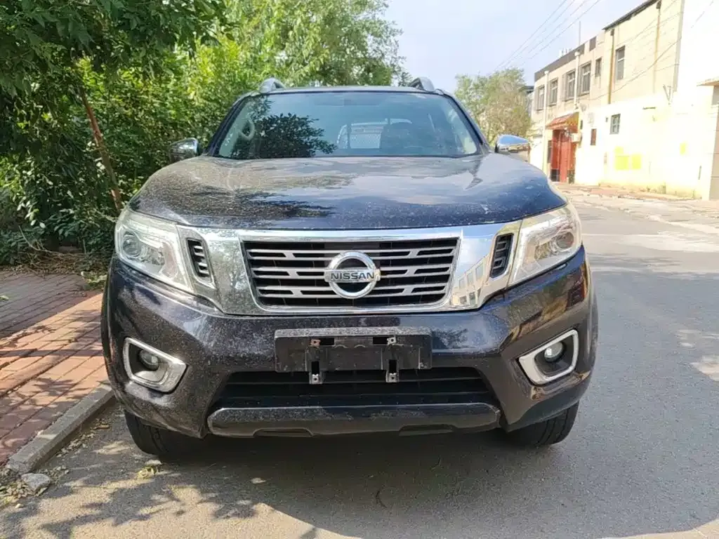 Nissan Navara — фото 5