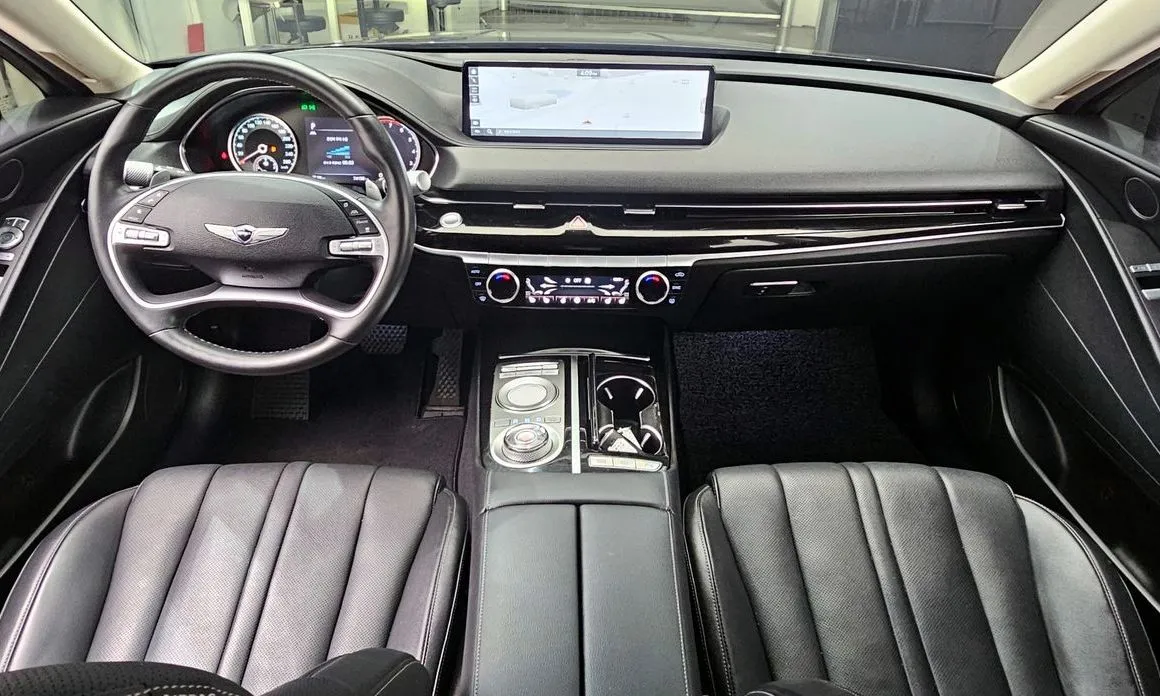 Genesis G80 — фото 10