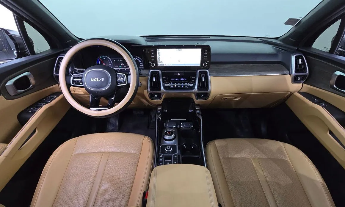 Kia Sorento — фото 6
