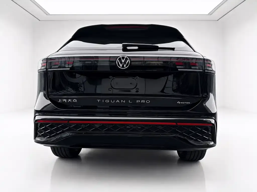 Volkswagen Tiguan L — фото 8