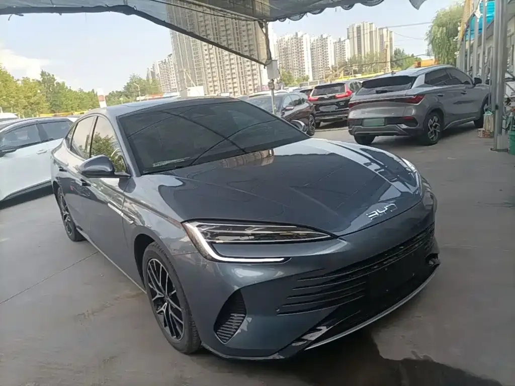 BYD Seal — фото 9