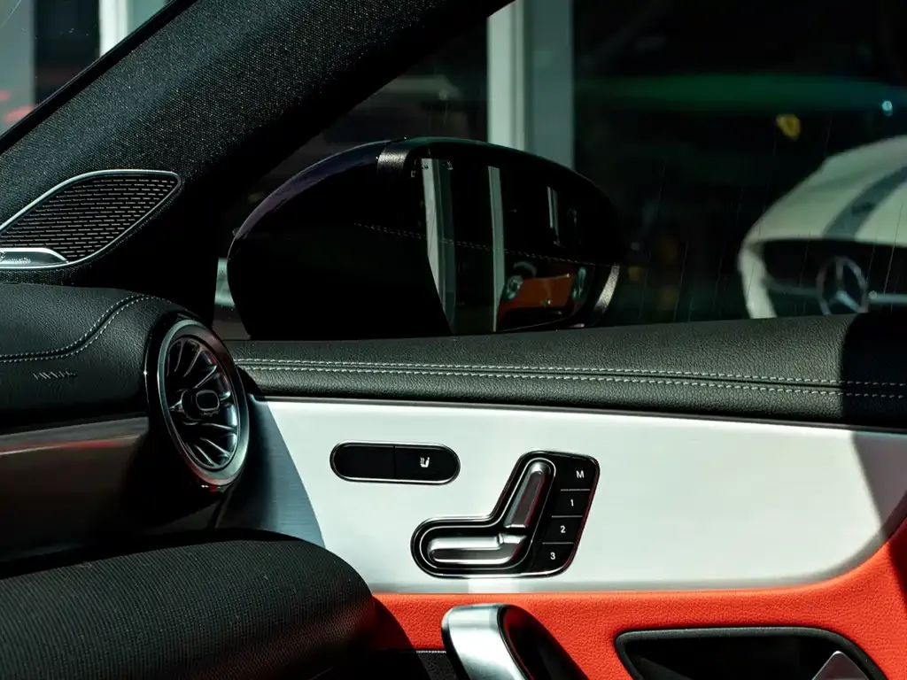 Mercedes-Benz A-Class AMG (Import) — фото 6
