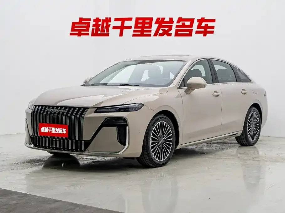 Roewe M7 DMH — фото 1
