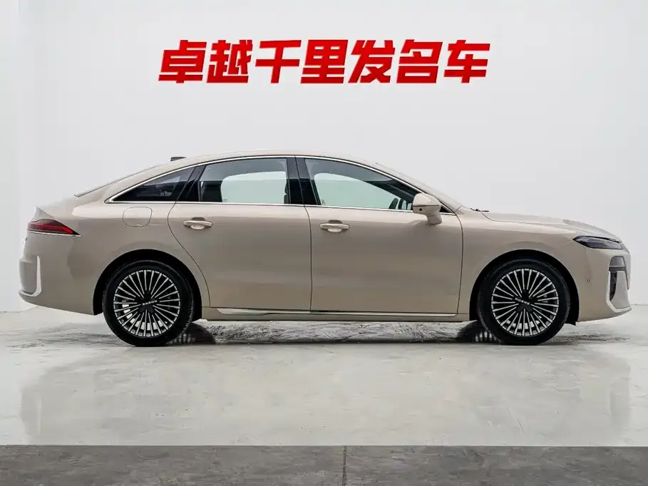 Roewe M7 DMH — фото 7