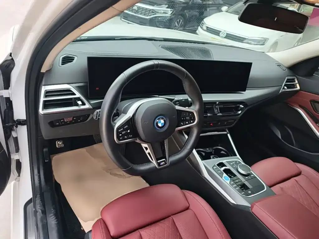 BMW i3 — фото 7