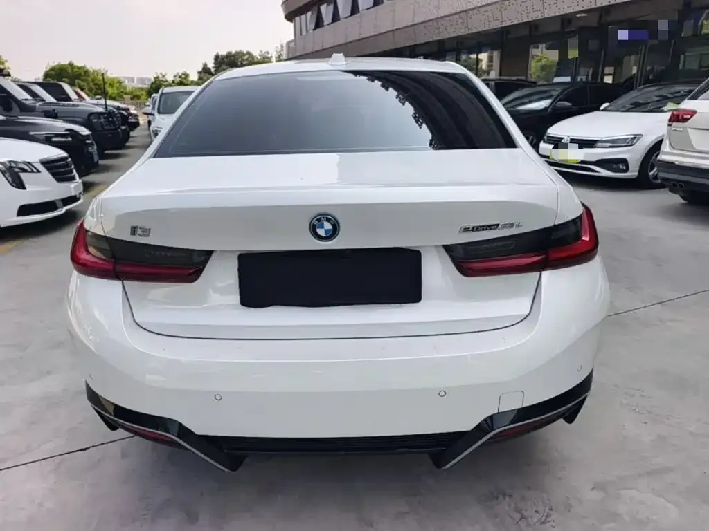 BMW i3 — фото 2