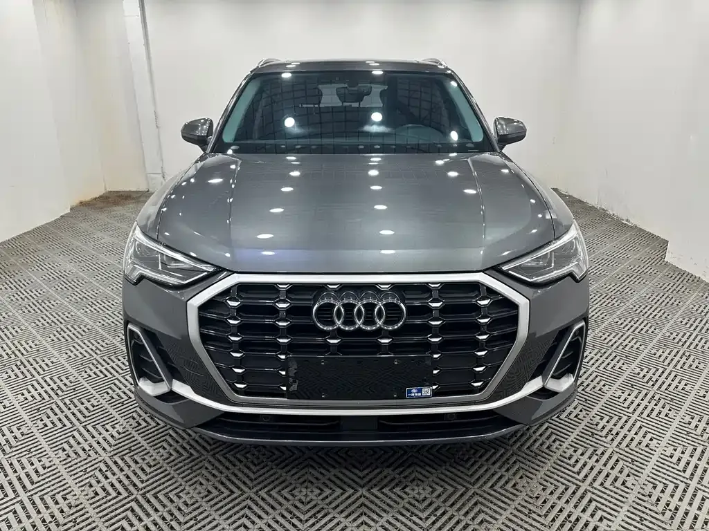 Audi Q3 — фото 2