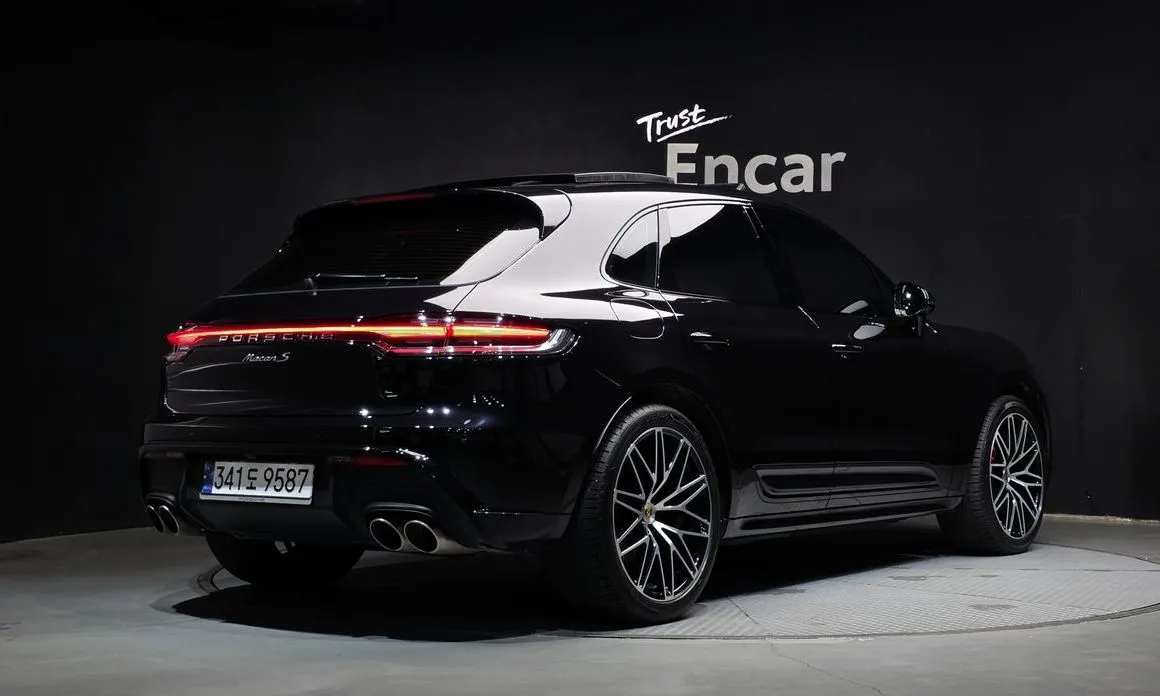 Porsche Macan — фото 6