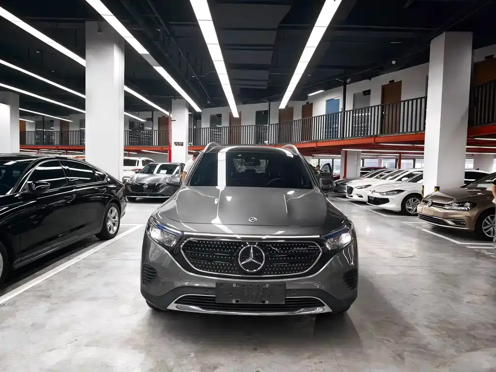 Mercedes-Benz EQB — фото 3