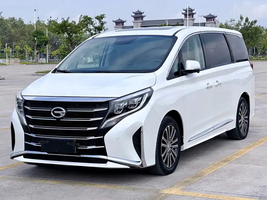 GAC Motor Trumpchi M8 — фото 1