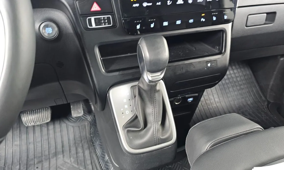 Hyundai Staria — фото 10