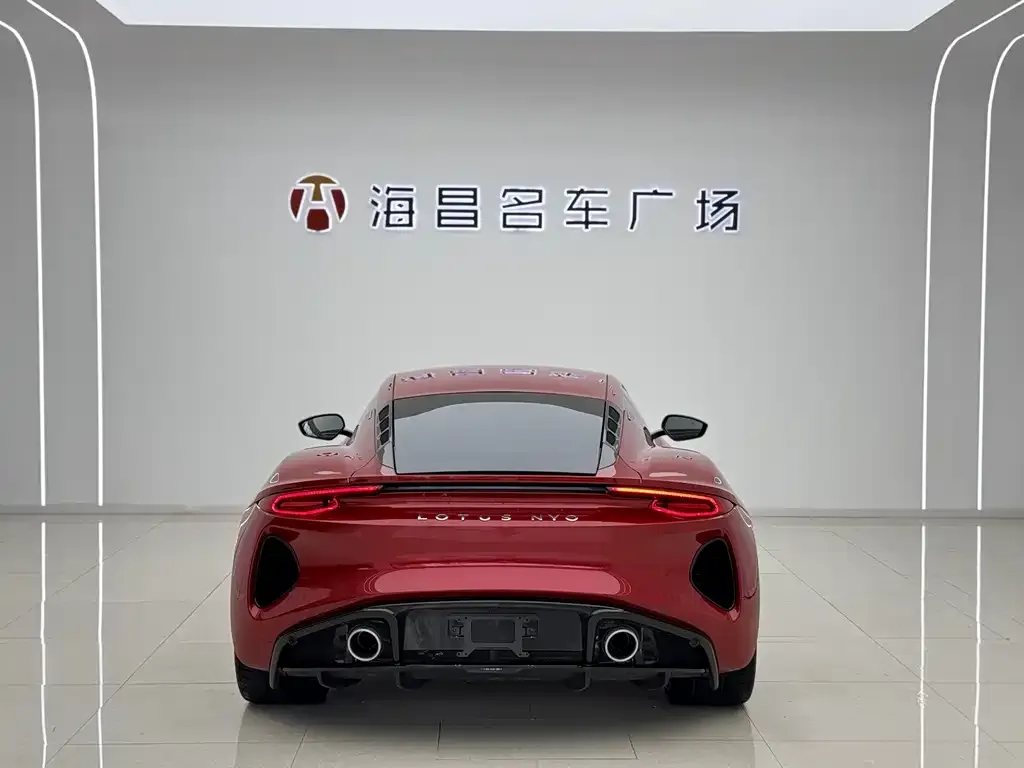 Lotus Emira — фото 2