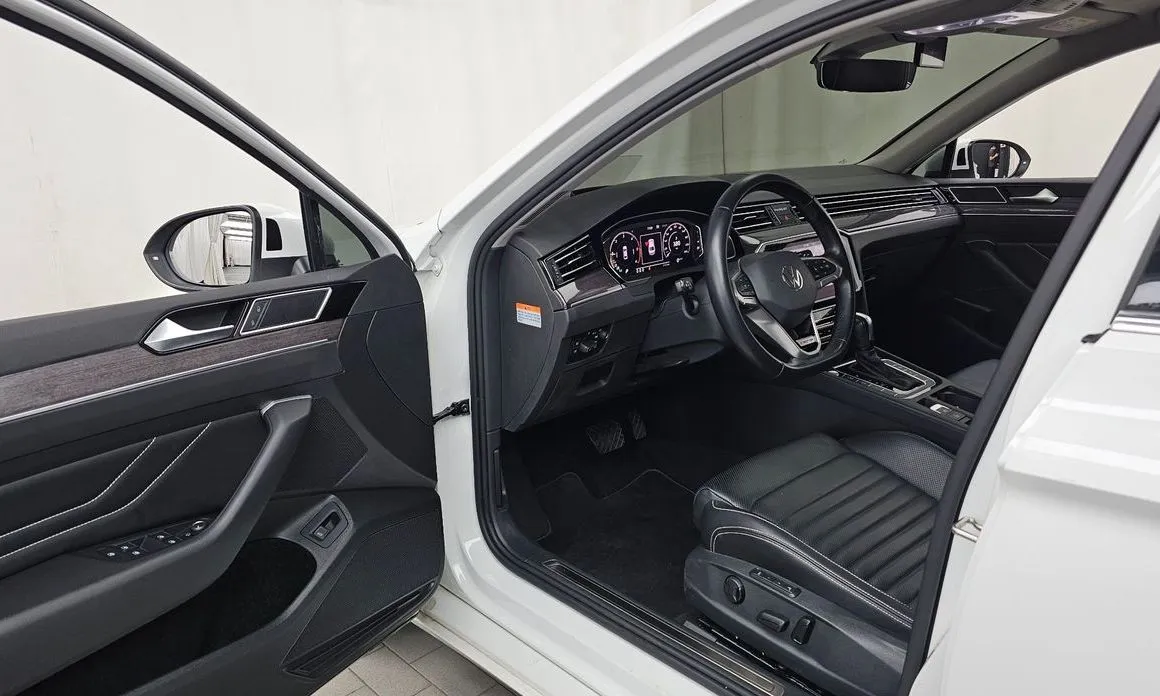 Volkswagen Passat — фото 9