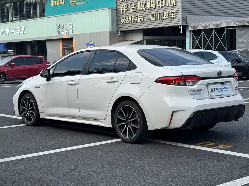 Toyota Levin — фото 2