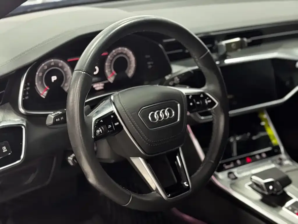 Audi A6L — фото 3