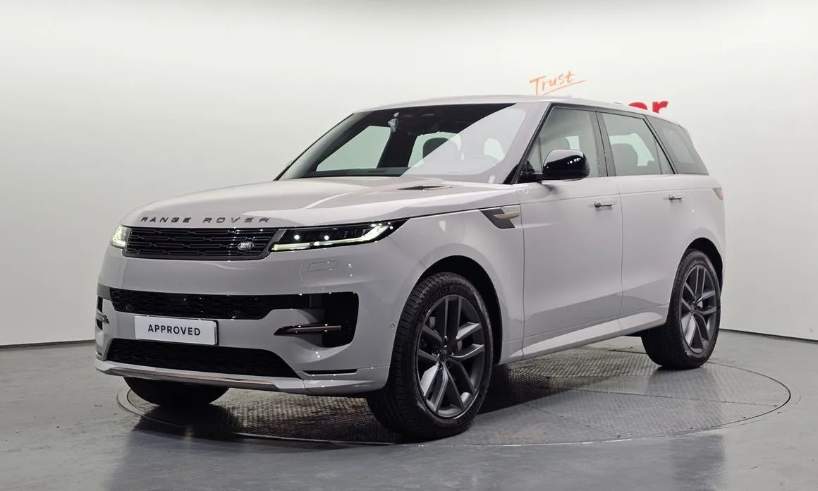 Land Rover Range Rover Sport — фото 1