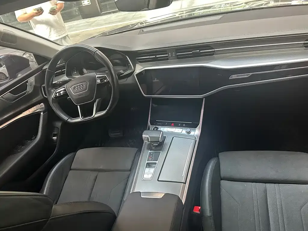 Audi A7 — фото 10