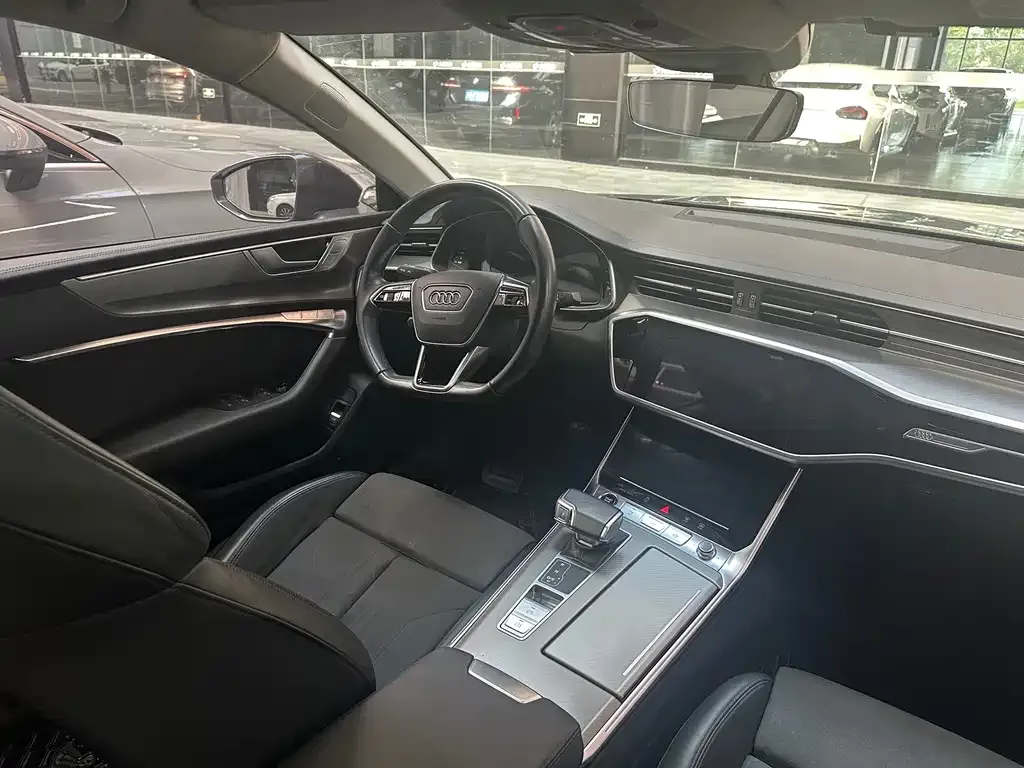 Audi A7 — фото 9