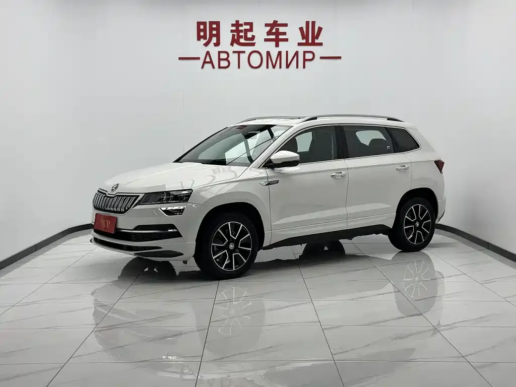 Skoda Karoq — фото 1