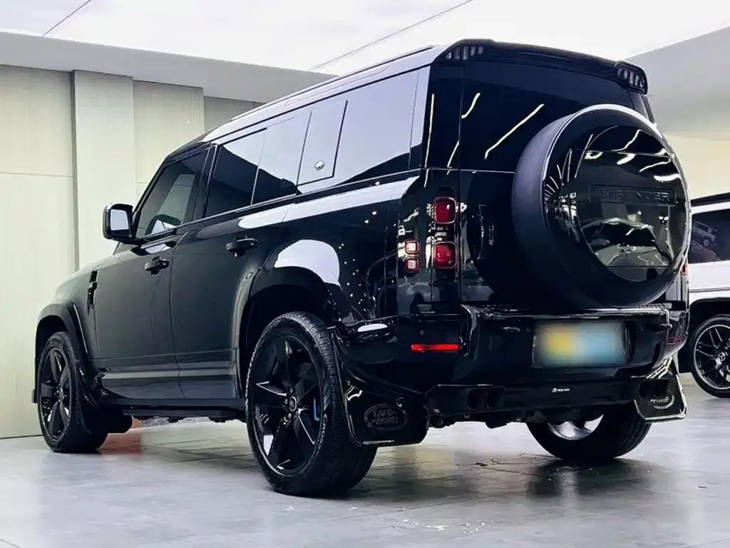 Land Rover Defender — фото 5
