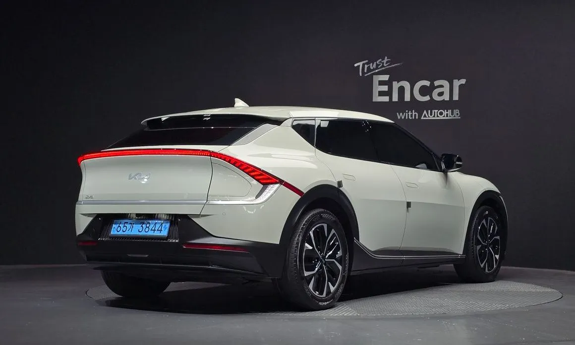Kia EV6 — фото 3