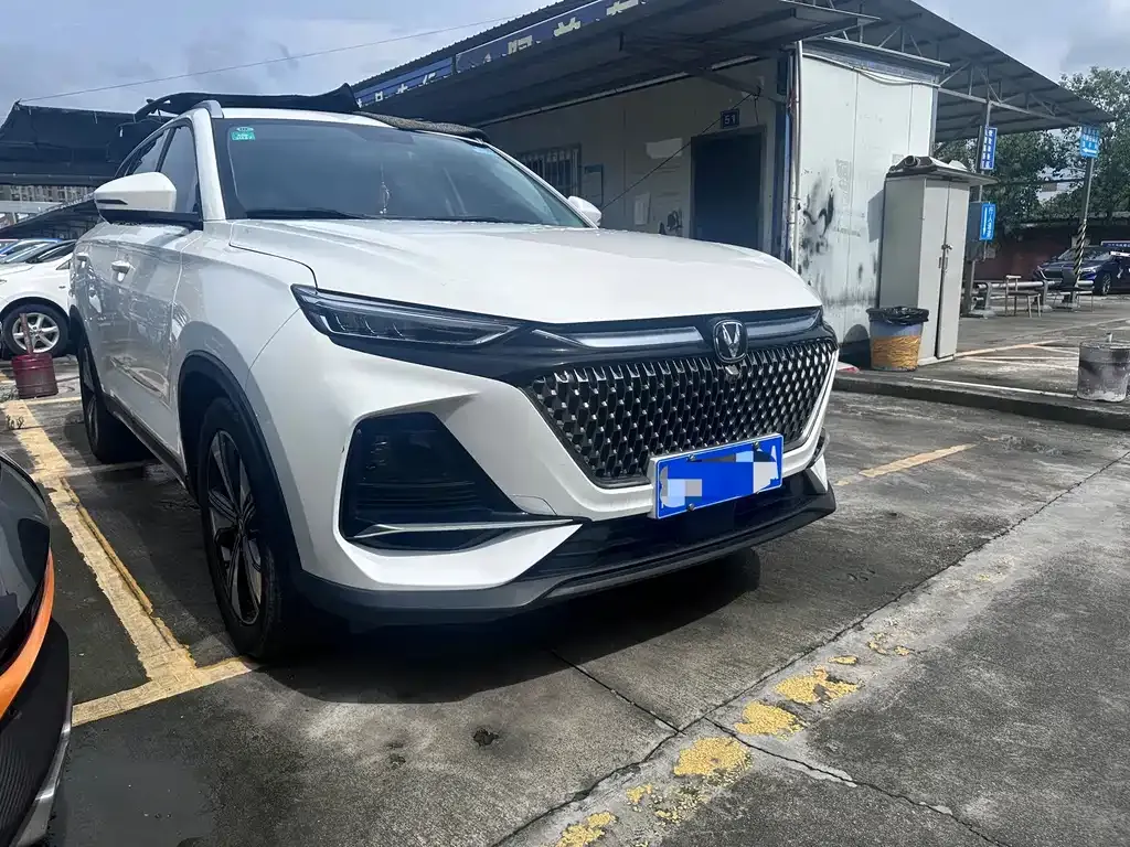 Changan X7 PLUS — фото 9