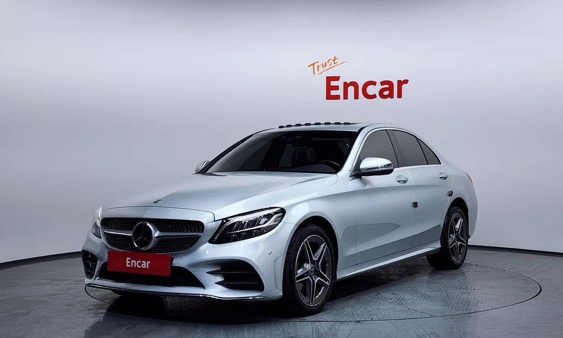 Mercedes-Benz C-Class — фото 1