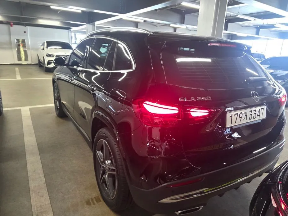 Mercedes-Benz GLA-Class — фото 7