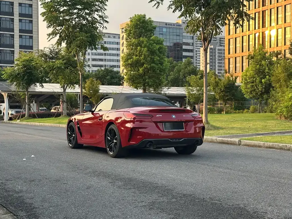 BMW Z4 — фото 9
