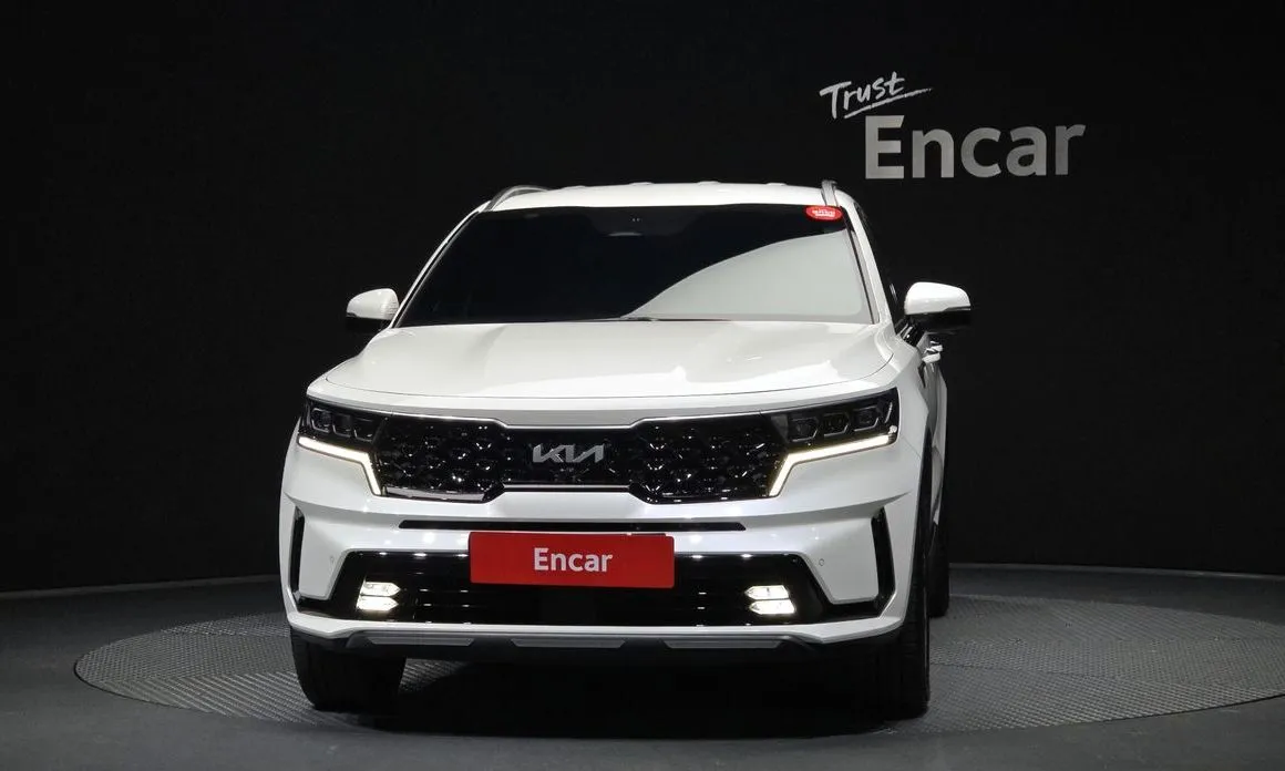 Kia Sorento — фото 5