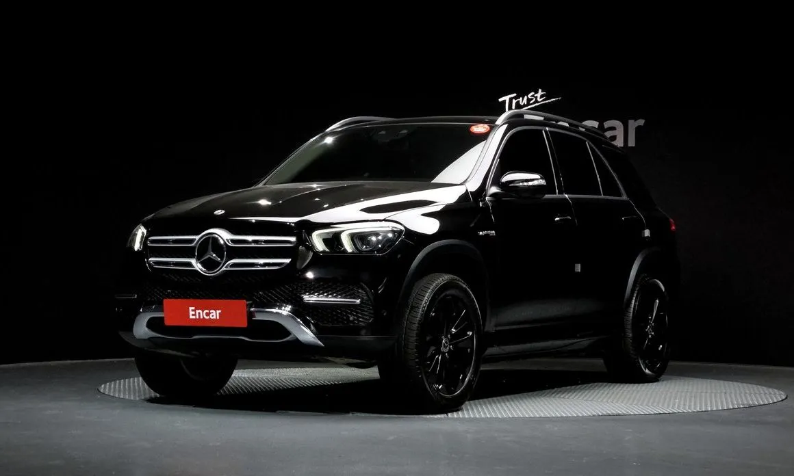 Mercedes-Benz GLE-Class — фото 1