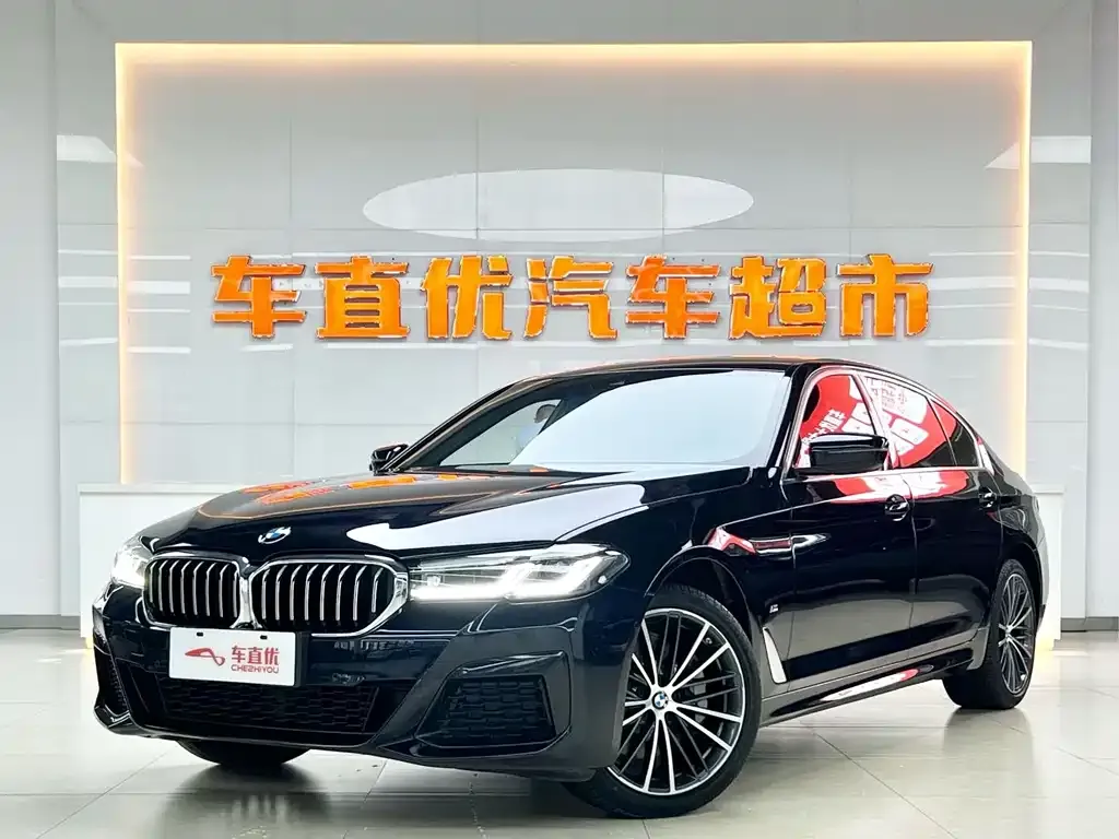 BMW 5 Series — фото 1