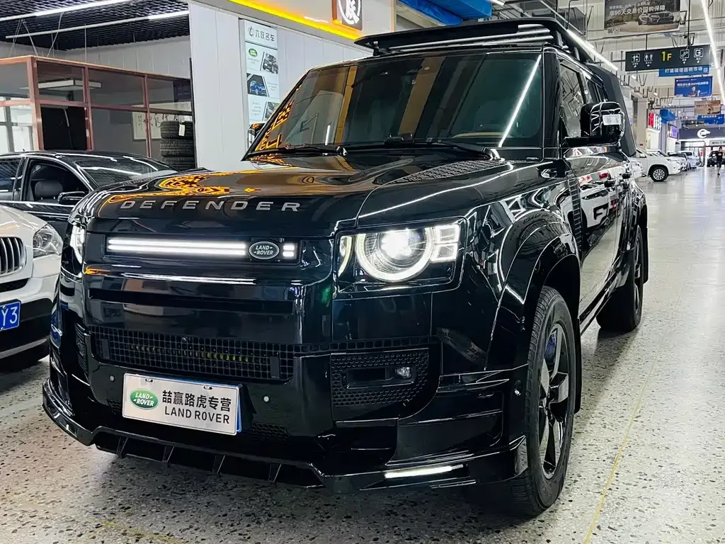 Land Rover Defender — фото 6