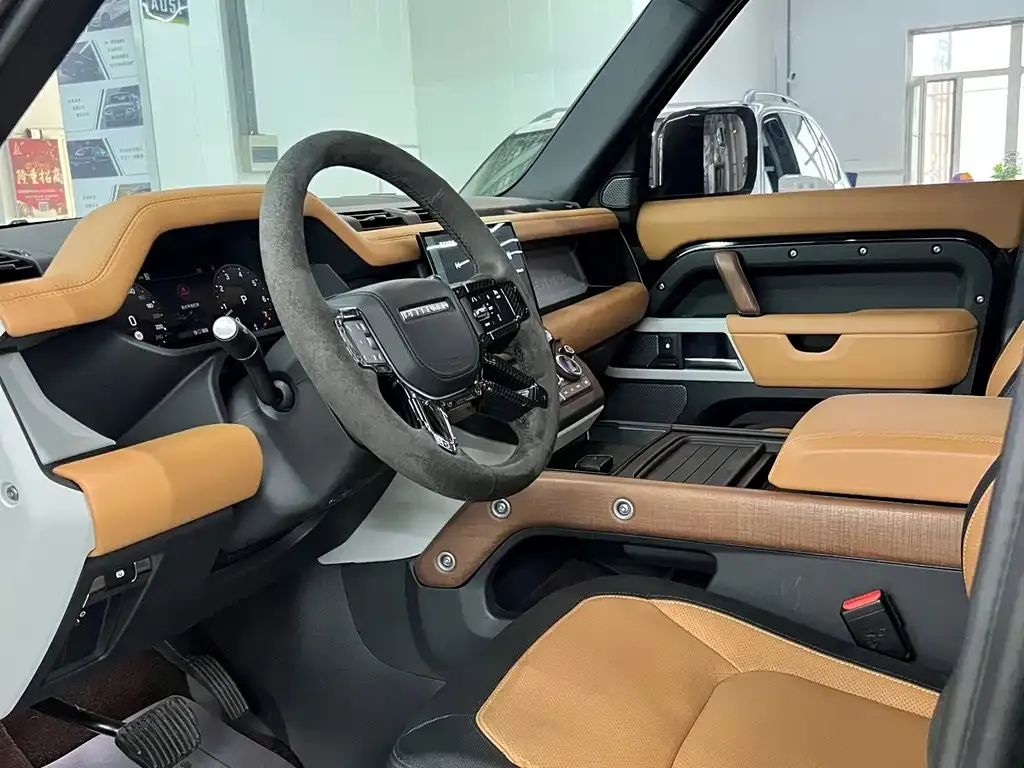 Land Rover Defender — фото 2
