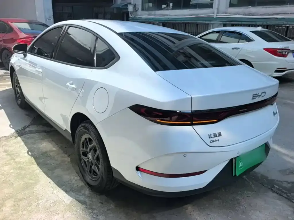 BYD Qin PLUS — фото 4
