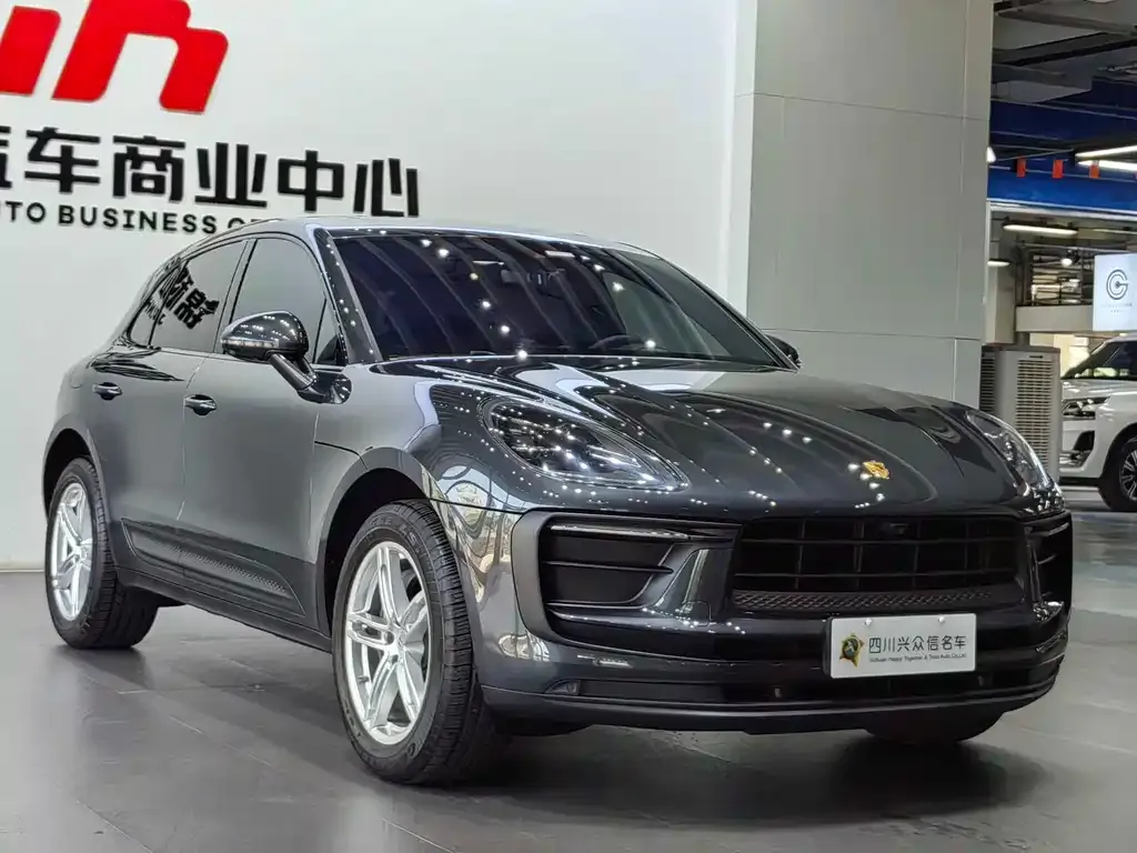 Porsche Macan — фото 7