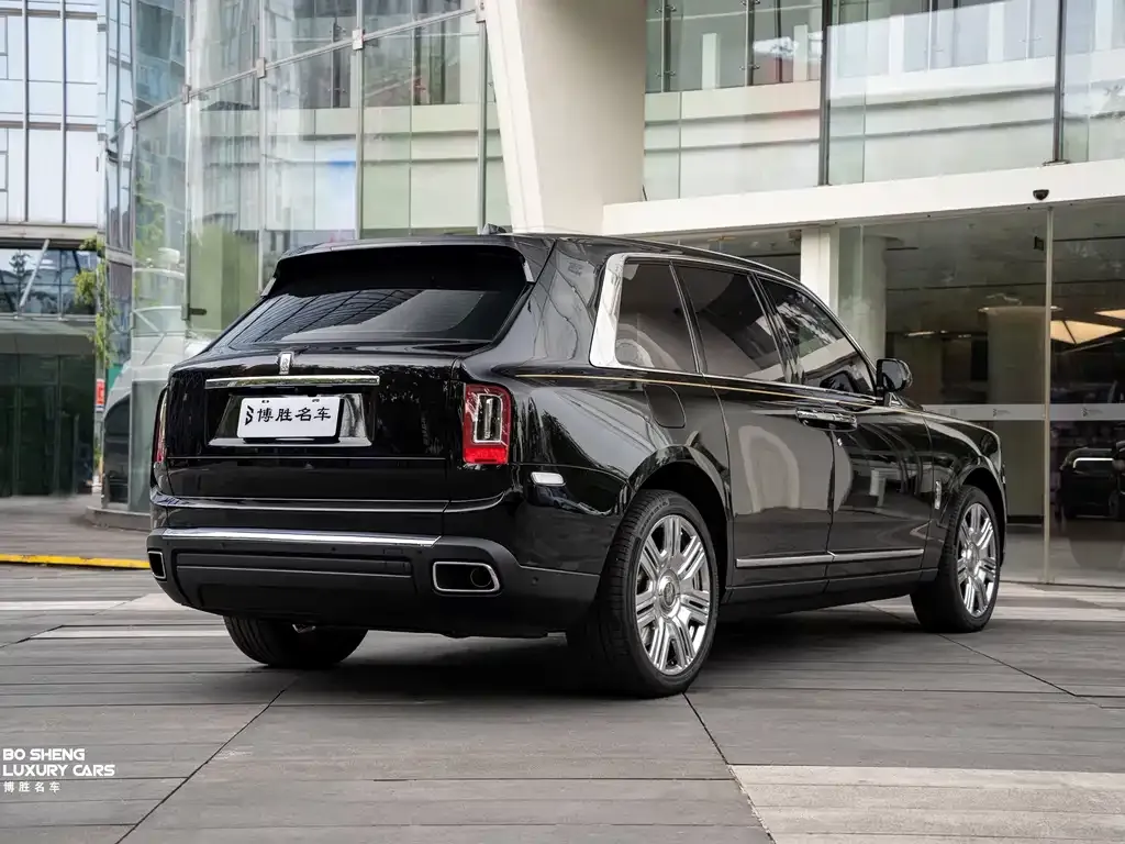 Rolls-Royce Cullinan — фото 3