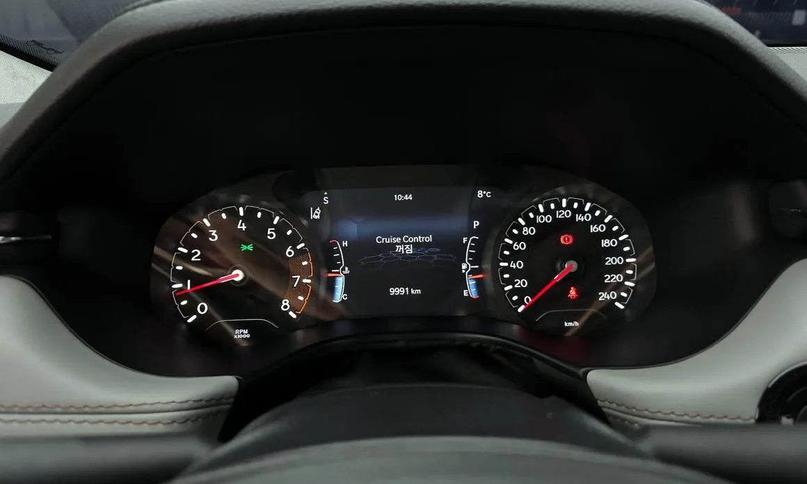 Jeep Compass — фото 4