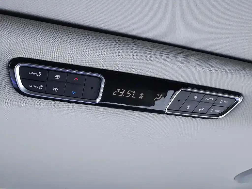 GAC Motor Trumpchi M8 — фото 8