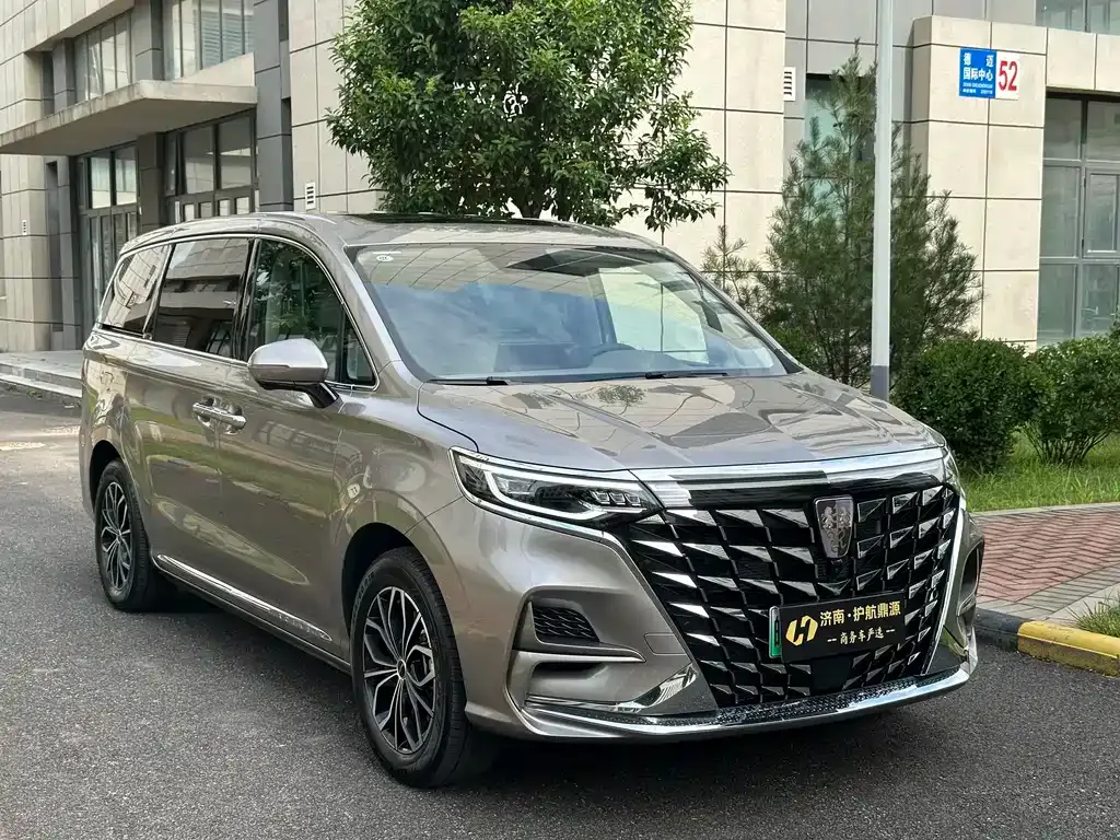 Roewe iMAX8 New Energy — фото 8