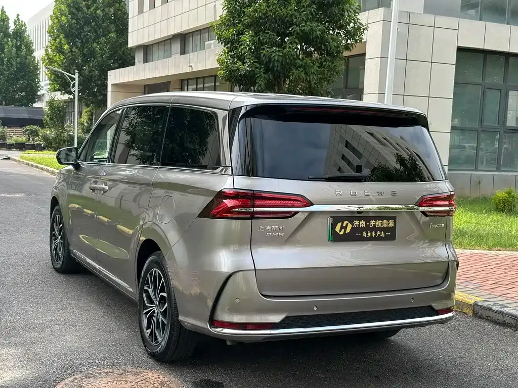 Roewe iMAX8 New Energy — фото 4