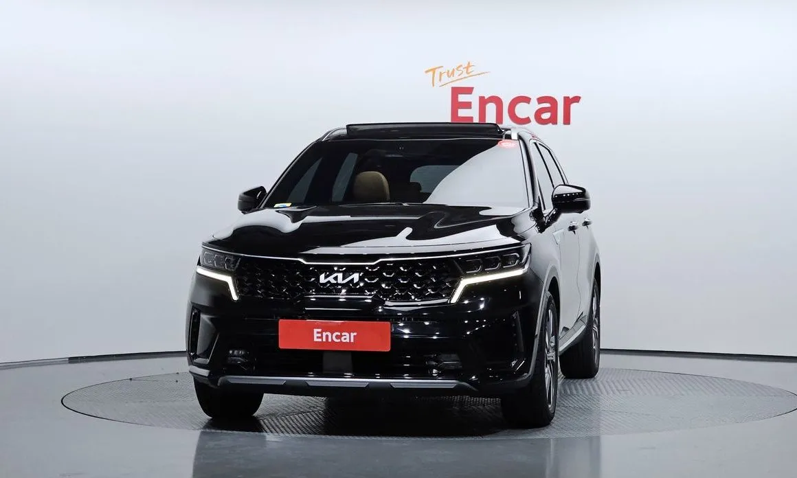 Kia Sorento — фото 6