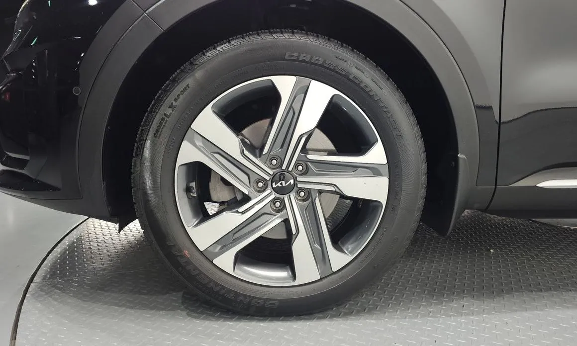 Kia Sorento — фото 5
