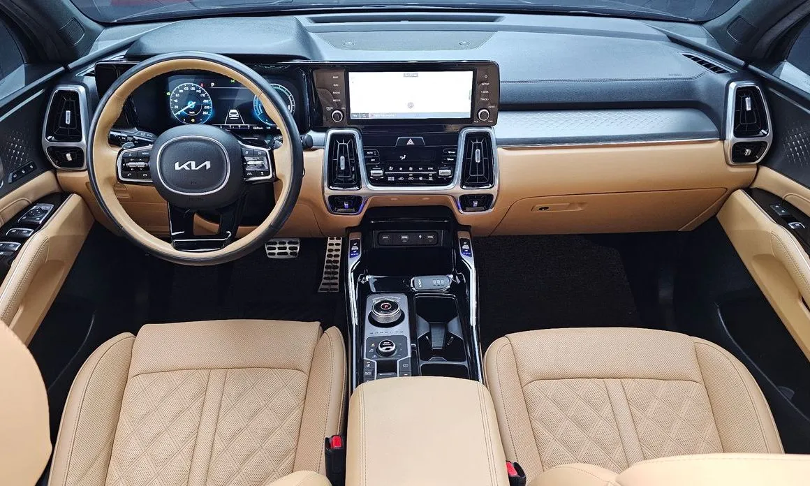Kia Sorento — фото 9