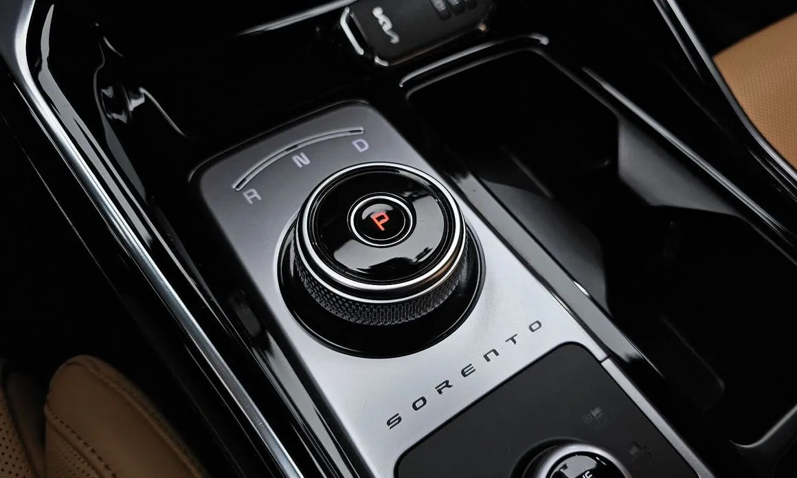 Kia Sorento — фото 3