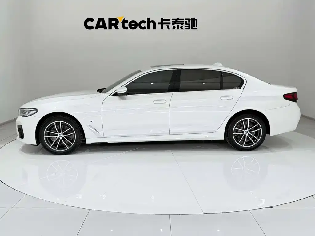 BMW 5 Series — фото 2